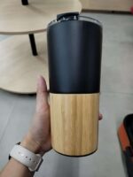 TERMO TAKE NEGRO (T 229 - ACERO INOXIDABLE/BAMBÚ) - Image 4