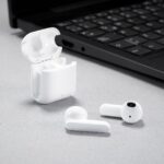 AUDÍFONOS MIGA BLANCO AUD 041 B (PLÁSTICO) - Image 5