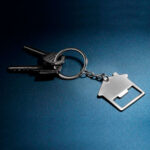 LLAVERO DESTAPADOR DENPASAR PLATA DPO 028 S (METAL) - Image 2