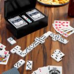 SET DE JUEGO HOFUF NEGRO JM 075 N (MADERA ESTUCHE / PLÁSTICO FICHAS Y DADOS) - Image 4