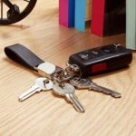 LLAVERO ARUM NEGRO M 3100 N (CURPIEL / METAL) - Image 4