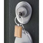 LLAVERO LÍBANO BEIGE M 63285 BE (MADERA / METAL) - Image 3