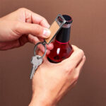 LLAVERO BRONTE BEIGE M 7370 BE (MADERA / METAL) - Image 3