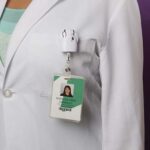 PORTA GAFETE DOCTOR BLANCO SLD 009 B (PLÁSTICO) - Image 3