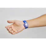 PULSERA GEL SANITIZANTE SHANI AZUL SLD 061 A (PLÁSTICO) - Image 4