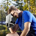 TOALLA DEPORTIVA LUGA GRIS SPO 002 G (POLIÉSTER) - Image 4