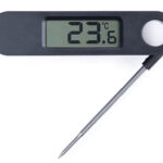 TERMÓMETRO DIGITAL PLEGABLE DE COCINA MEAL A3083 NEGRO (PLÁSTICO ABS / ACERO INOXIDABLE / A3083.02 /  ARTICULOS PROMOCIONALES)