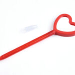 BOLÍGRAFO PLÁSTICO EN FORMA DE CORAZÓN LATIDO A3088 ROJO (PLÁSTICO / A3088.04 /  ARTICULOS PROMOCIONALES)
