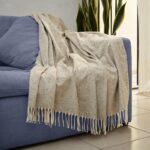 COB 007 BE - FRAZADA LUNA BEIGE (BEIGE / LANA / POLIESTER) - Image 4