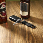 M 7985 N - LLAVERO DESTAPADOR PILSEN (NEGRO / METAL) - Image 4