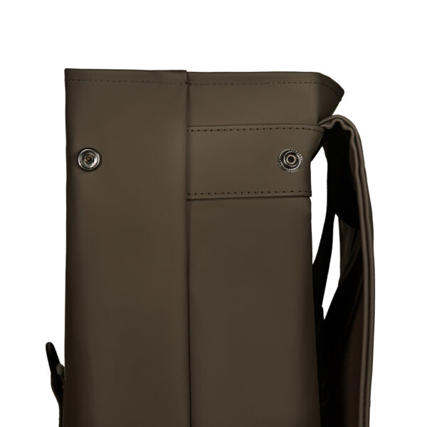 SIN 718 C - MOCHILA KRATO CAFÉ (CAFE / POLIURETANO / POLIESTER / METAL) - Imagen 5