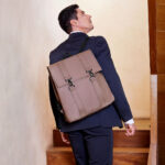 SIN 718 C - MOCHILA KRATO CAFÉ (CAFE / POLIURETANO / POLIESTER / METAL) - Image 8