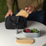 SIN 841 A - LONCHERA KIREAN AZUL (AZUL / POLIESTER / ACETATO DE VINILO DE POLIETILENO / TERMOPLASTICO) - Image 4