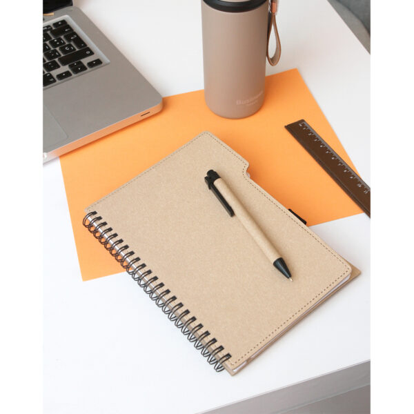 LIBRETA MALACA CARTON LB-058C ( LB-058 / LB058 / CON BOLÍGRAFO,LIBRETAS,ESPIRAL ) - Imagen 3